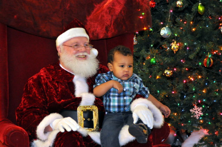 III Corps tree lighting